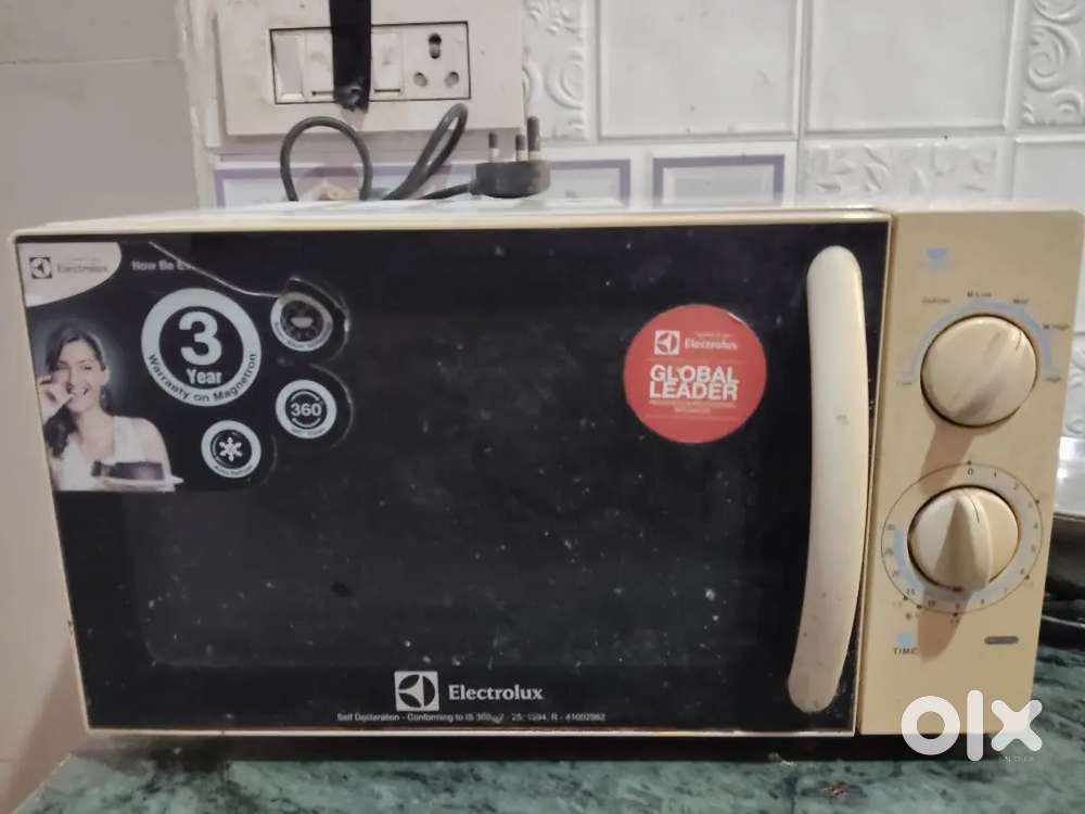 Electrolux microwave (oven)
