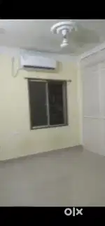 1bhk room available on rath road barik sahi,near mausima temple