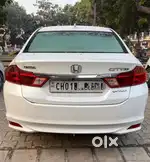 Honda City 2016 Sunroof Petrol Excellent Condition