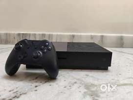 Microsoft Xbox One S 1TB Purple console