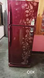 Fridge Godrej 260 ltr new condition