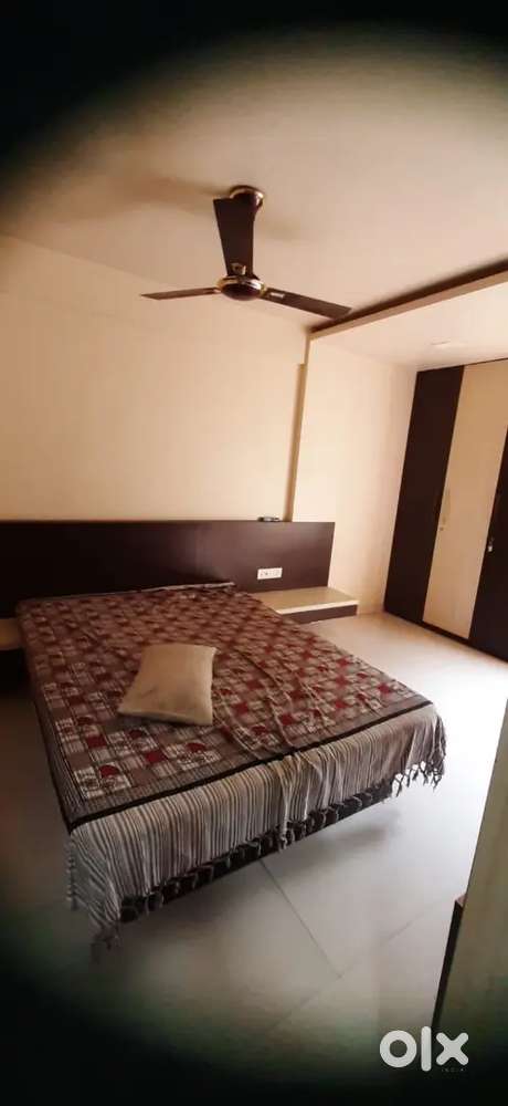 1 BHK flat On Rent Sami furnished