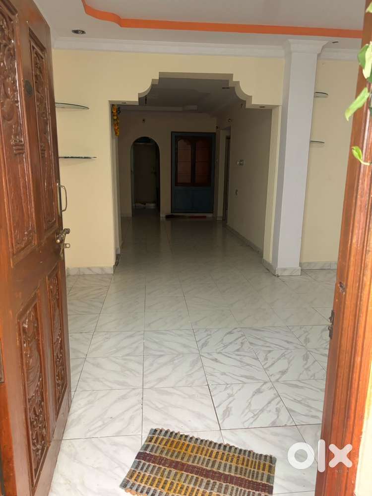 Spacious rooms with good ventilation and good locality