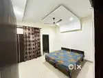 No broker/1 Luxury Room for girls in 2BHK