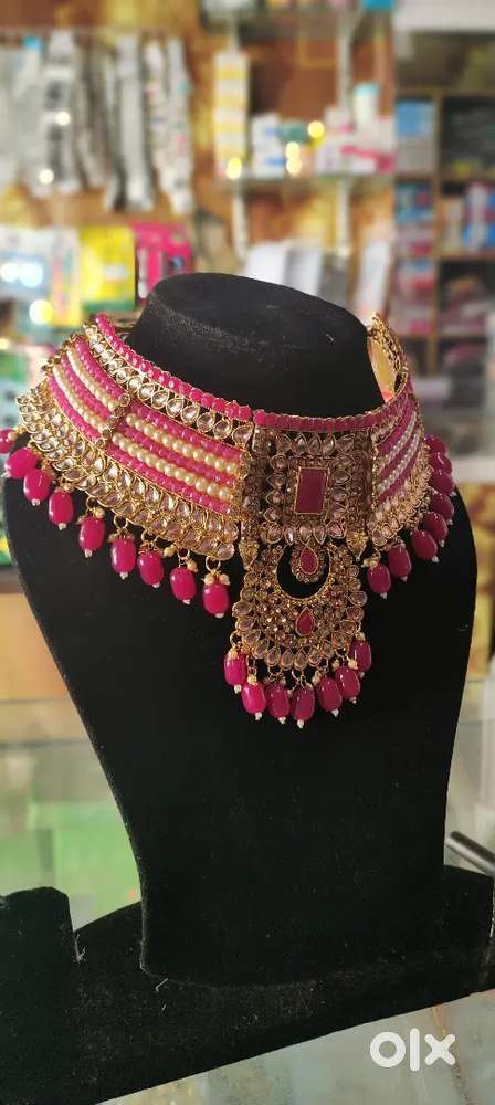 Bridal jewellery set