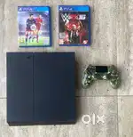 Ps4 with 2 game CD and controller/joystick, playstation 4