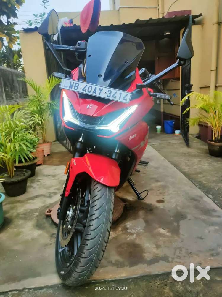 Karizma XMR 210, Fully showroom condition and less driven.