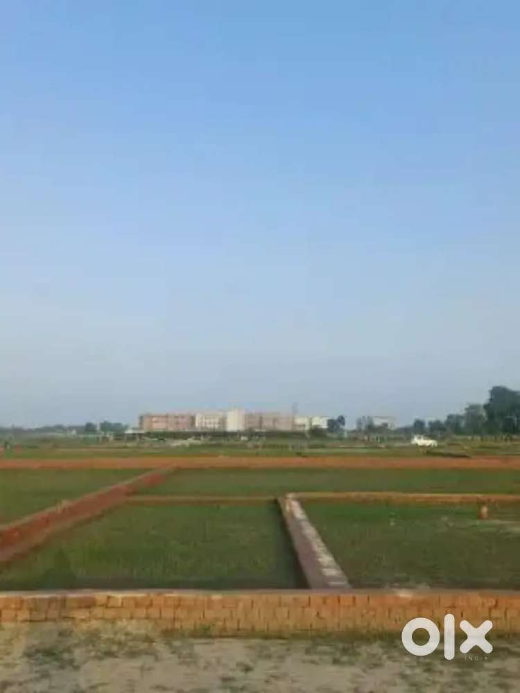 70 %bank lone ke sath plot lucknow