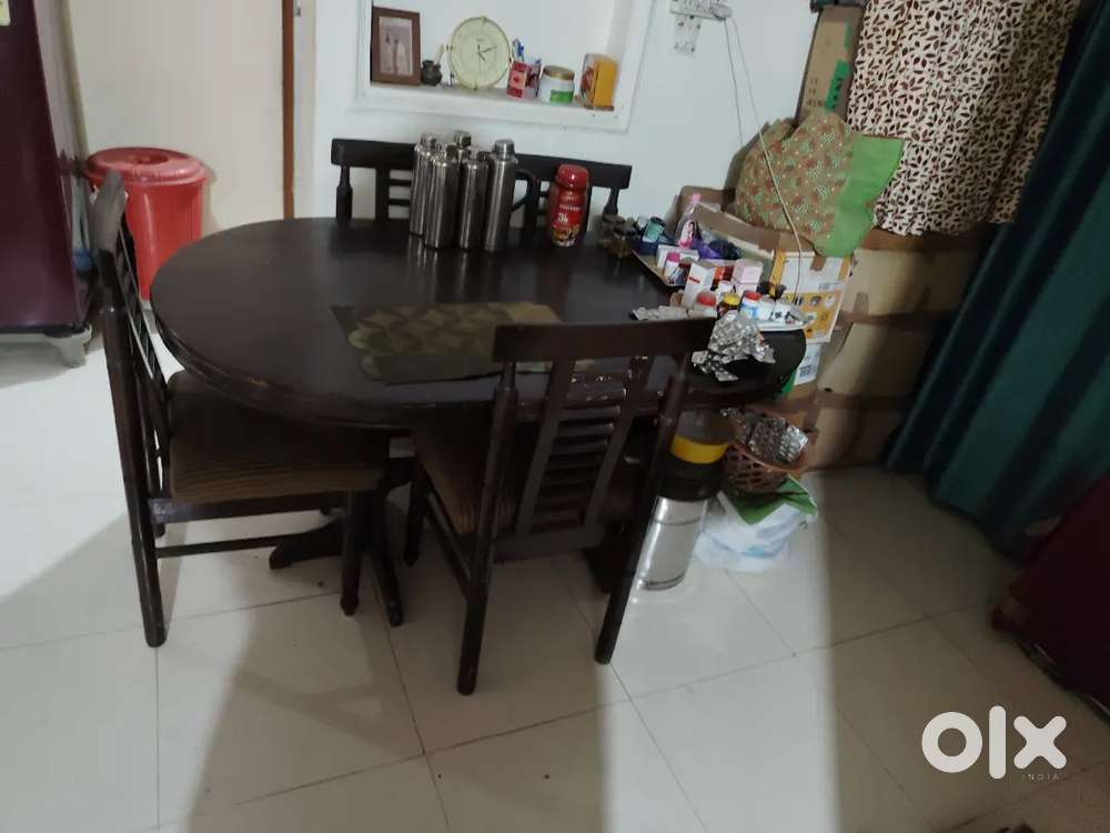 Wooden Sofa Set, Wooden Glass Top Tea Table and Dining Set
