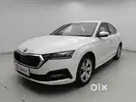 Skoda Octavia 2.0 Style TSI AT, 2021, Petrol