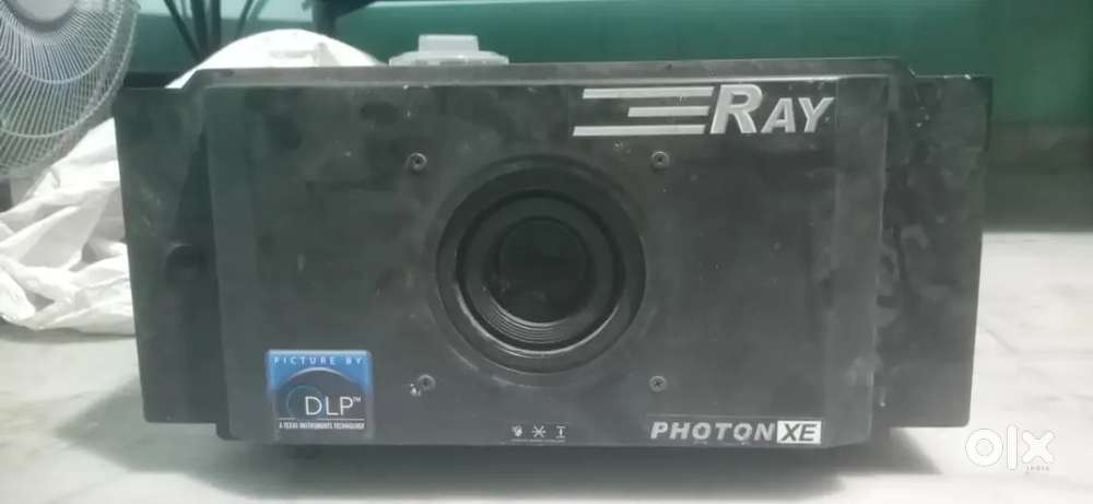 Rapy 3-chip dlp projector
