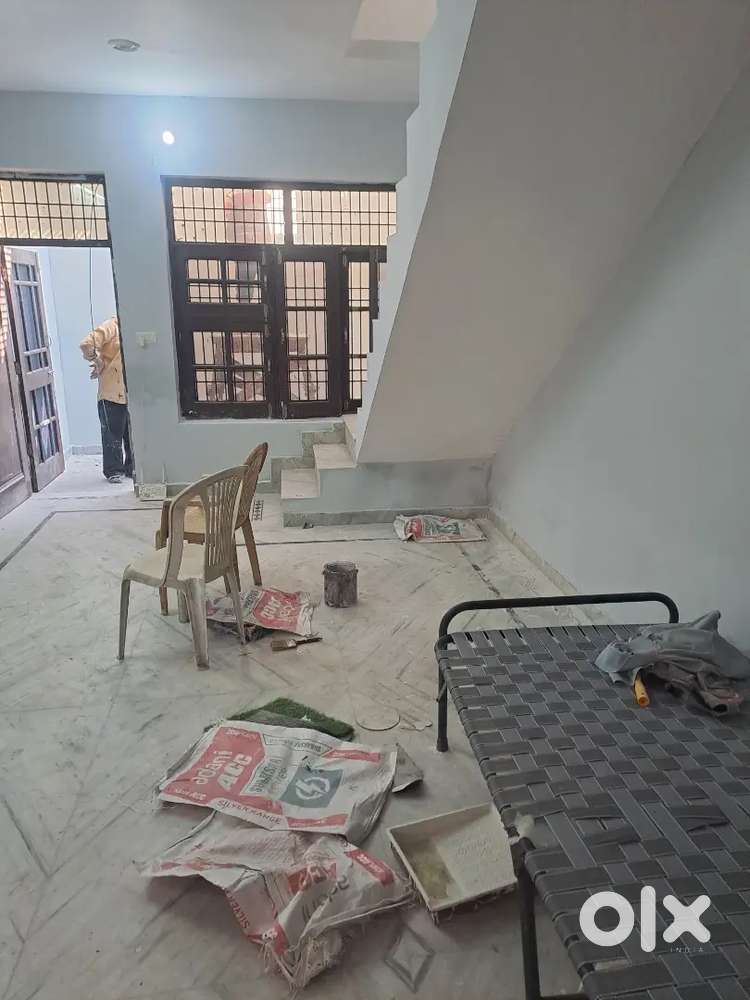 It is a newly built kothi.
