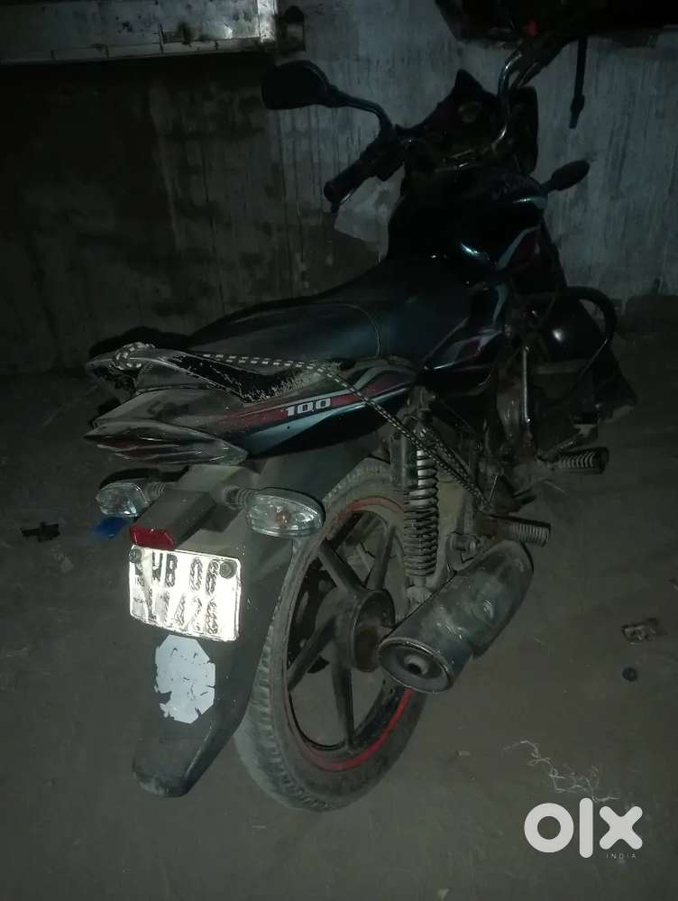 CoBajaj Discover 100