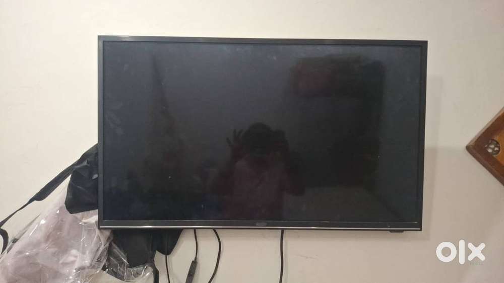 32 inch tv non smart