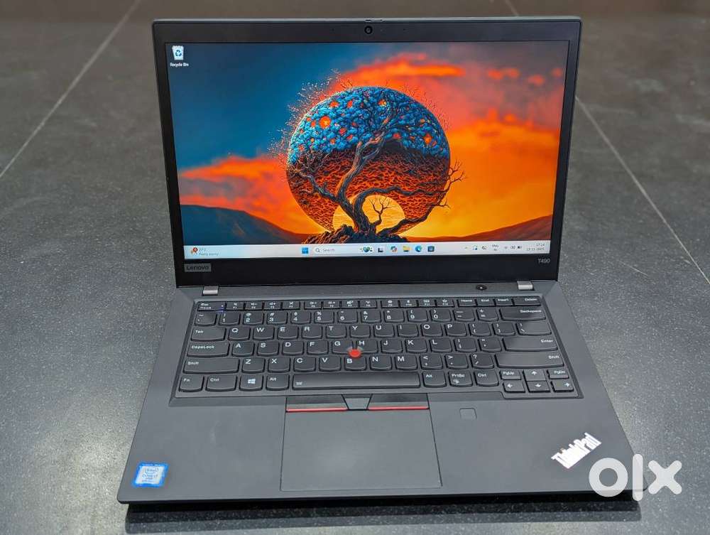 Like-new laptops ! Lenovo ThinkPad T490 i7-8th 16GB 256GB 14 inch