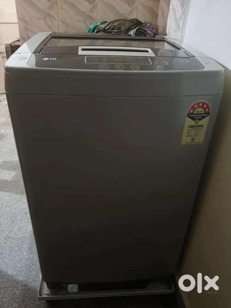 LG 7•5 kg toploud washing machine
