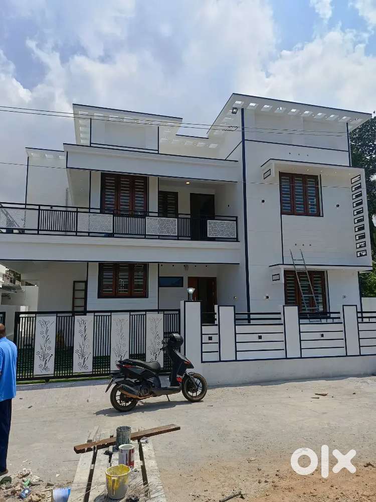 New branded house for sale chandhavila near kinfra
