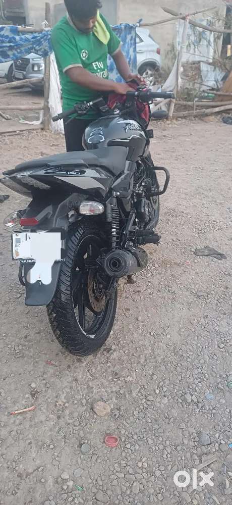 Pulsar 150