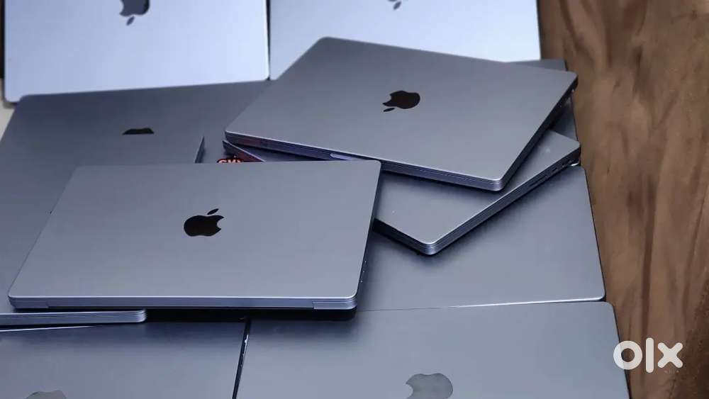 M1 Apple Macbook Pro 16GB Ram 512GB Apple SSD 2022 Manufacturing