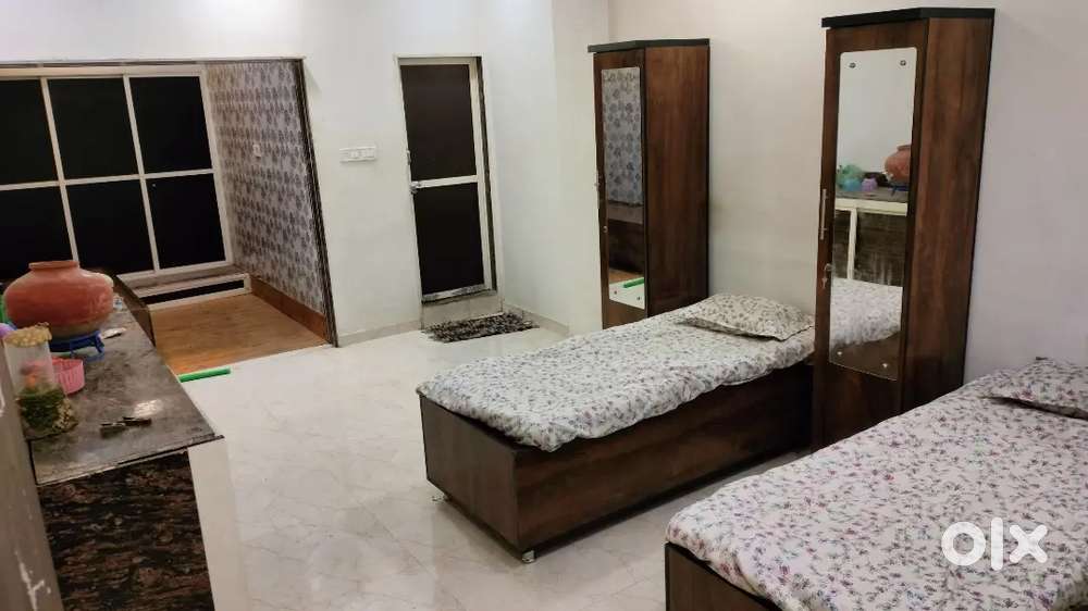 Very Spacious PG in a Duplex for Bachelors and Female Employees