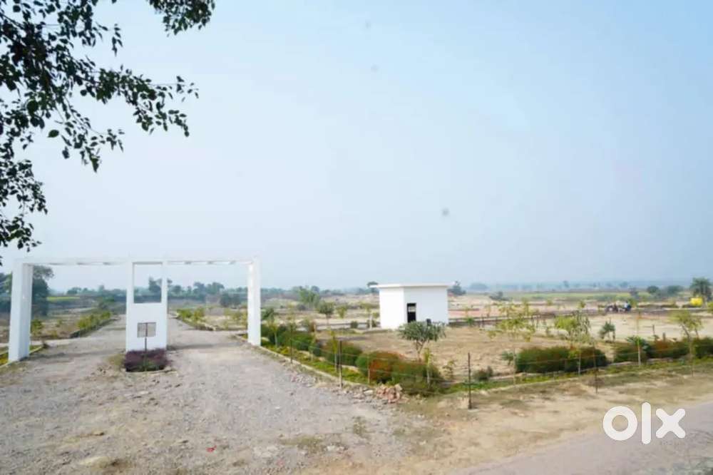 अहमामऊ चौराहा से 10 मिनट दूरी पर प्लांट बुलडोजर से मुक्त बैंक लोन
