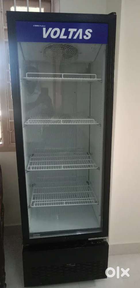 VOLTAS Commercial Refrigerator