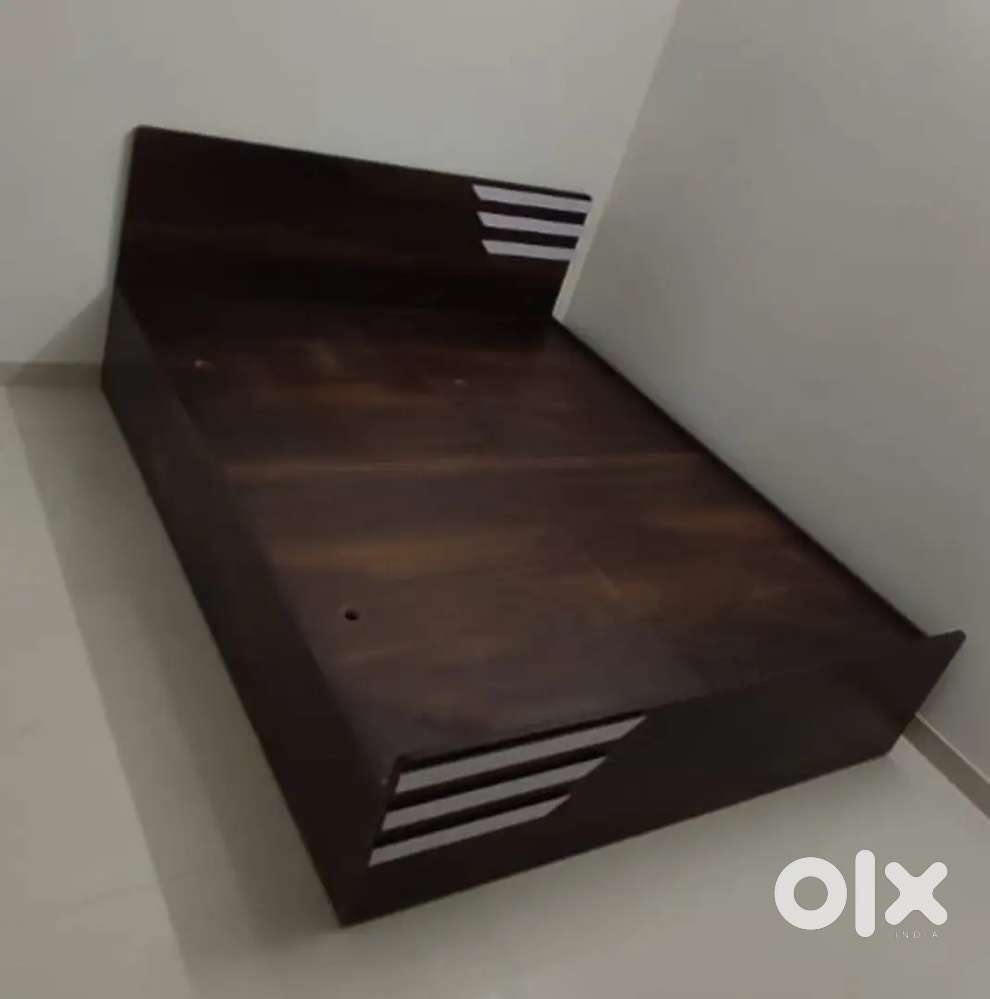 factory sell brand new storage bed