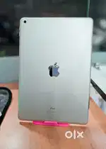 Apple iPad
9th Generation 
64gb