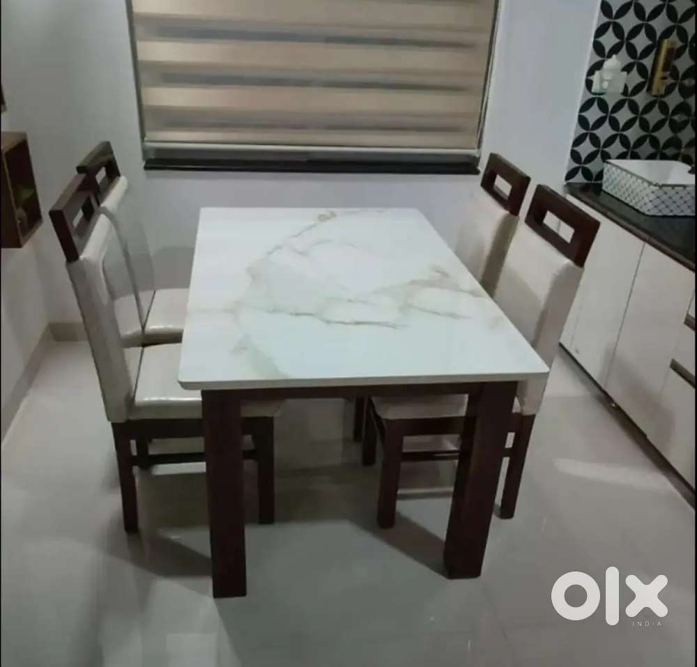 4 CHAIRS DINING TABLE AVAILABLE IN STARF FURNITURE