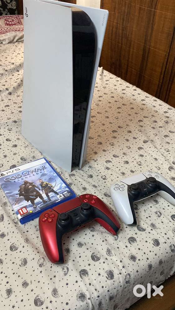 PS 5 1 TB Standard Disk Edition plus Toshiba 55 inch Tv