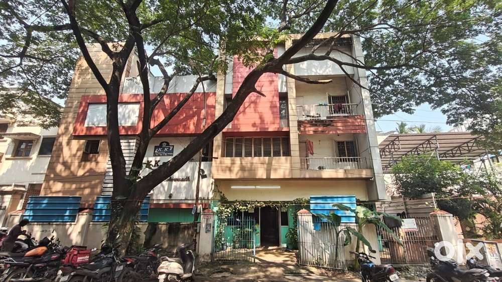 Mens PG in affordable price range