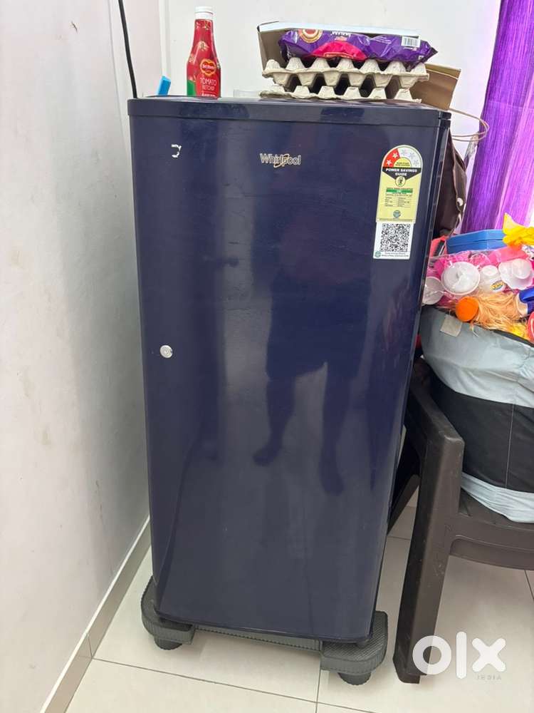WHIRPOOL SINGLE DOOR FRIDGE