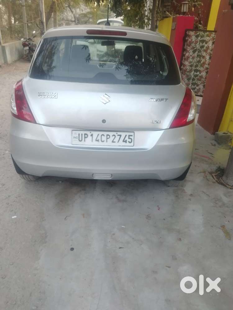Maruti Suzuki Swift LXI Optional-O, 2015, Petrol