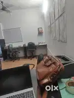 कंस्ट्रक्शन साइट्स office के लिए डेटा एंट्री कर्मचारी चाहिए.