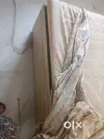 6'×5ft bed wd matress, purchased new 6 months bk