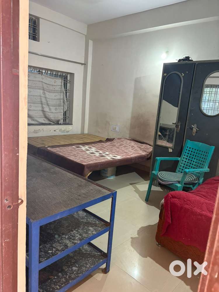 1 room with all basic ammentities