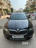 Skoda Superb 2014 Petrol 69000 Km Driven