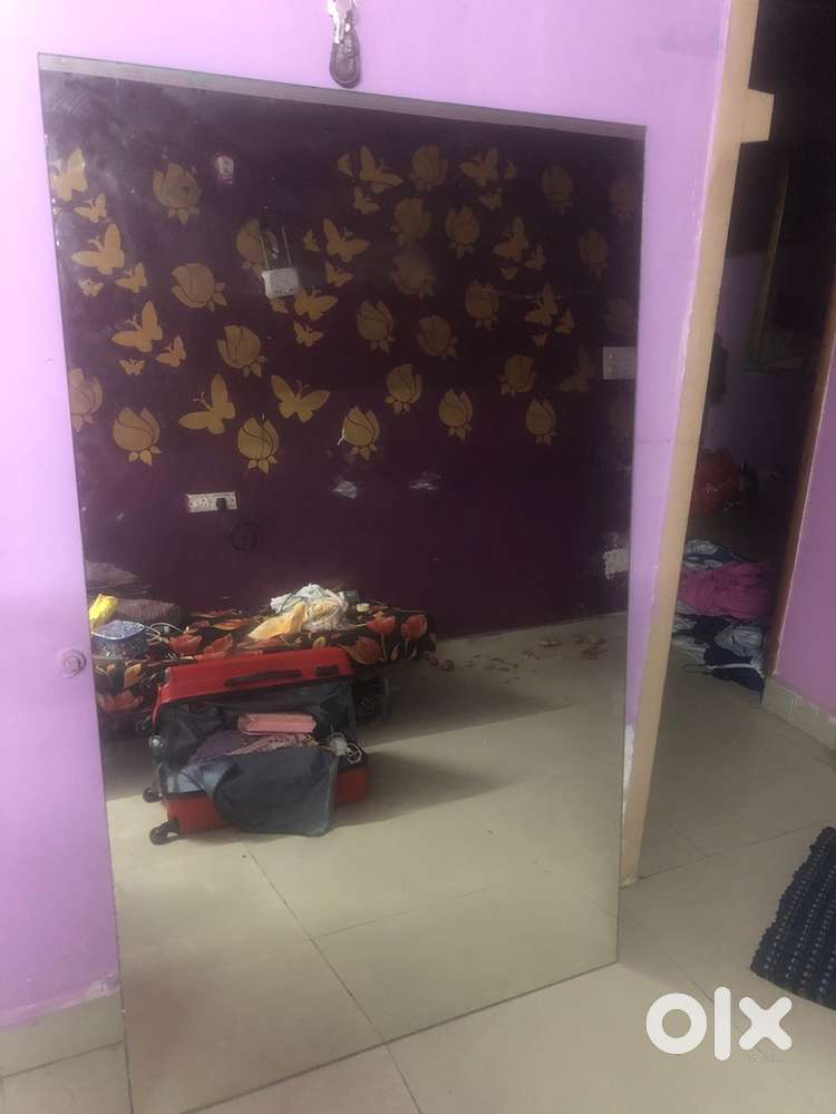 Urgent cooler and mirror sale