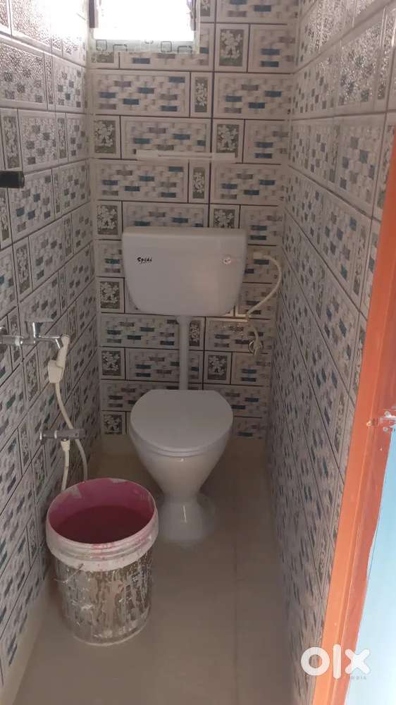 1bhk keshtopur rent7500 bachelor and family allow