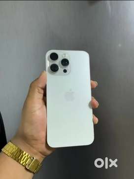 Selling my 15 pro in mint condition white colour refurbished model