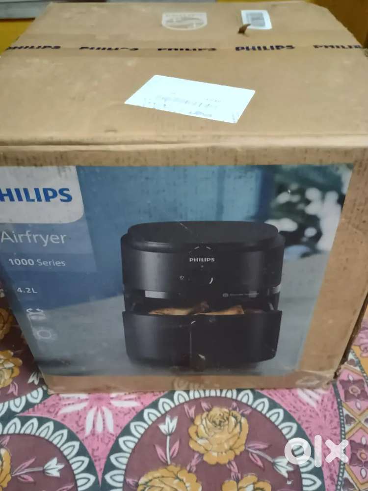 PHILIPS Air Fryer NA120/00, 4.2 Liter
