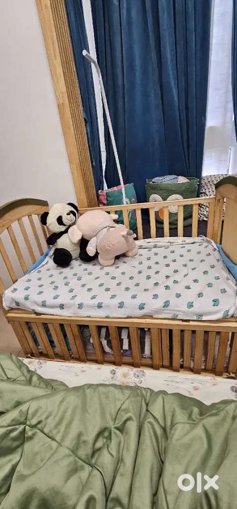 Baby cot 9 in 1 + baby carry cot