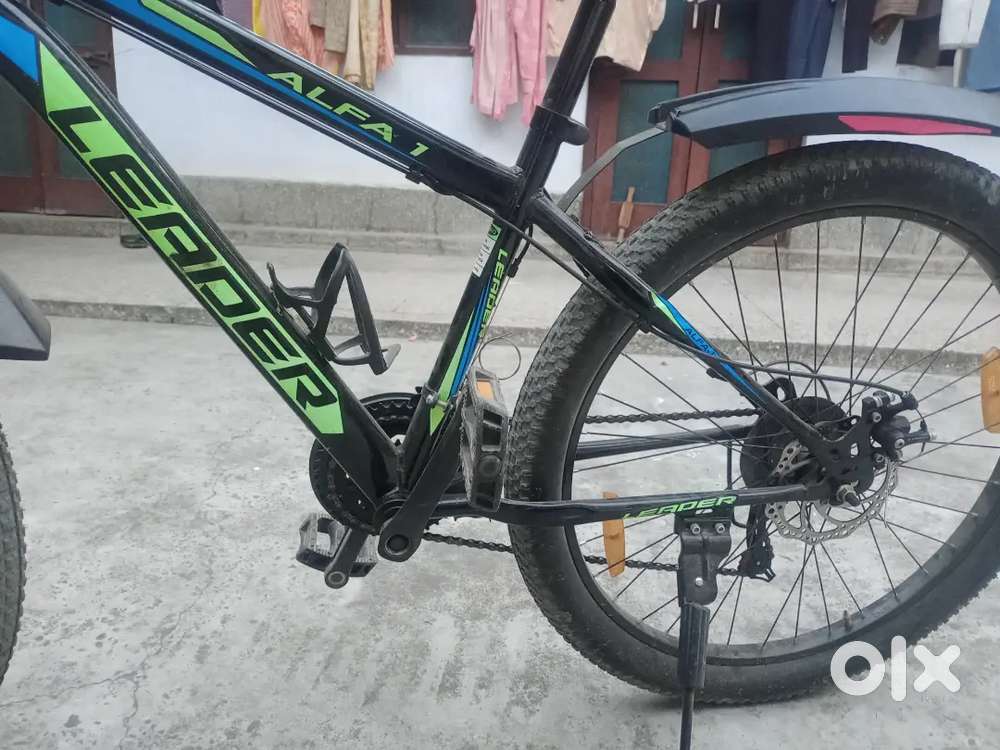 Leaders cycle 21 gears