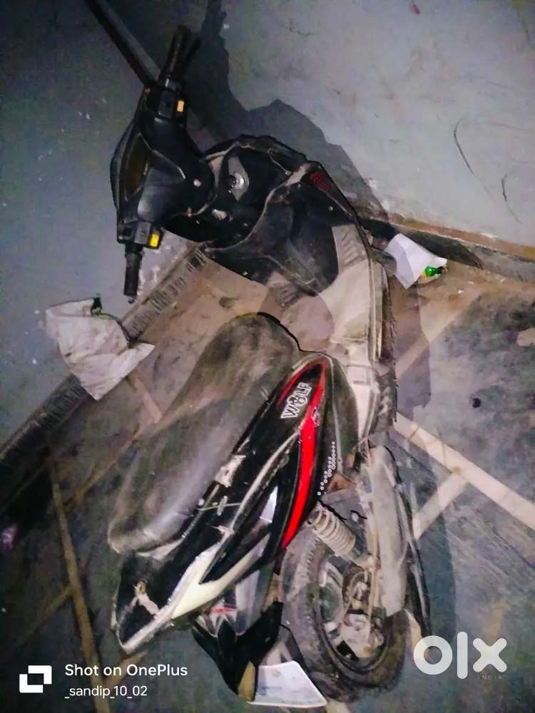 Joy-e-bike wolf , 80 km in one charge .. with charge , no battery