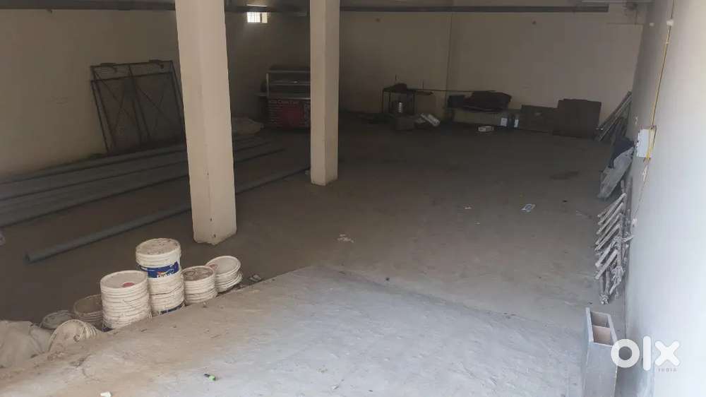 Lower ground floor space 2250 sqft