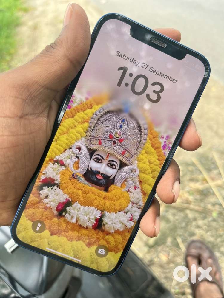 I phone 12 (blue)5g