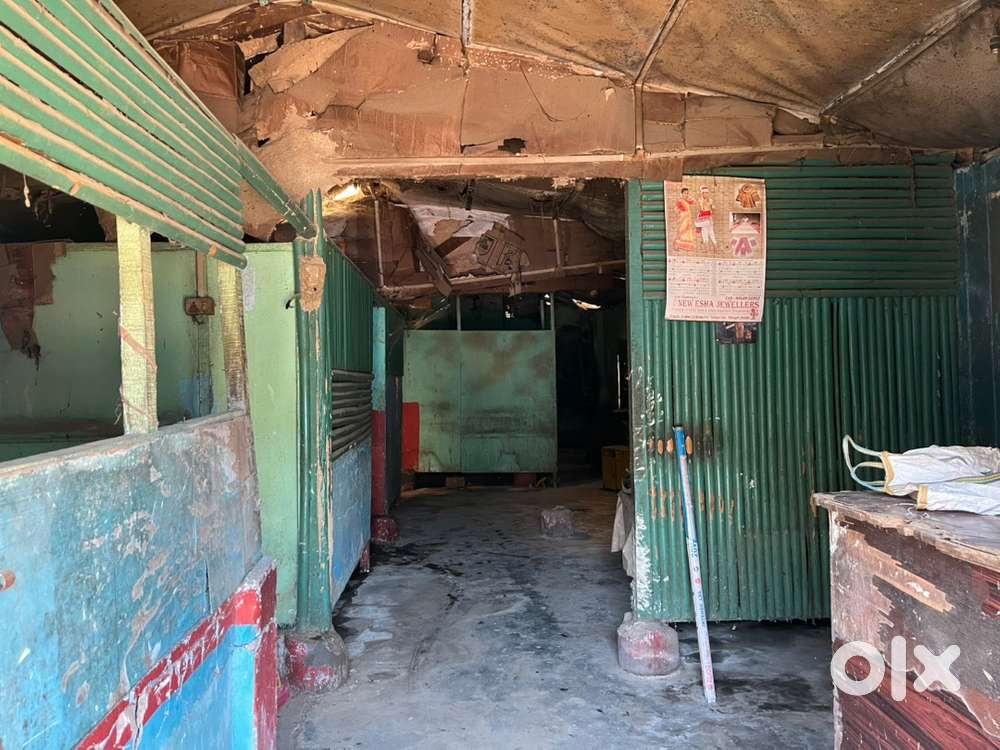 Its a hotel can be used for godown, to store goods also restauran