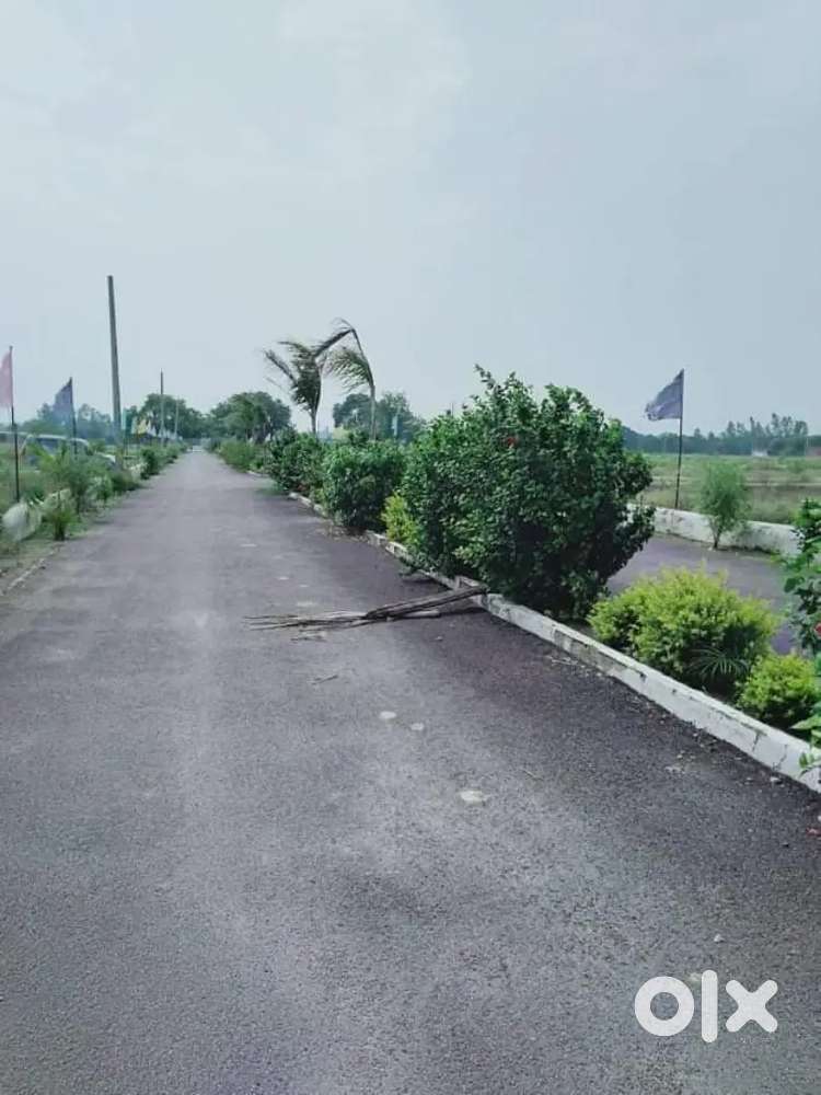 1000sqft ka plot le approved society me Sultanpur road per Bank loan