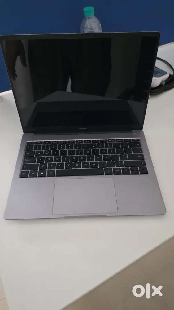 Realme Laptop Slim