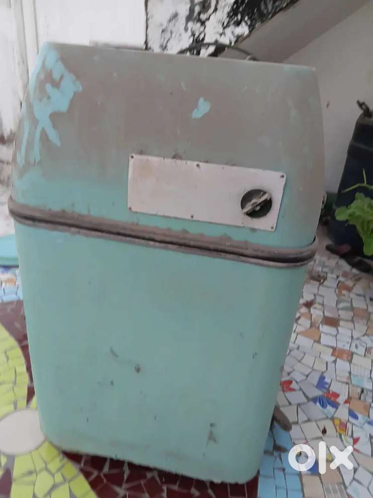 Antique washer